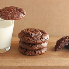 A picture of Brownie Crinkle Cookies [No Flour].