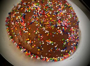 Una foto de Postre Bomba 💣 de Carnaval 🎉