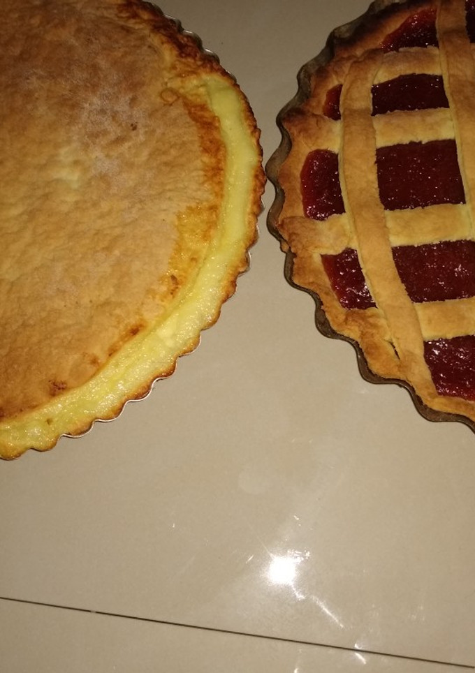 Una foto de Pasta Flora y tarta de ricota