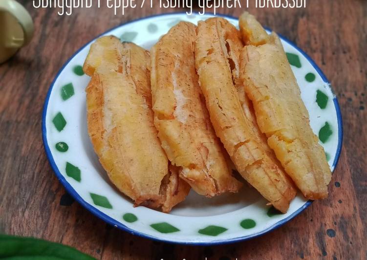 Pisang Sanggara Peppe / pisang geprek khas Makassar