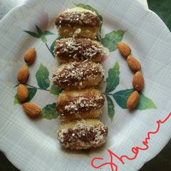 Bread chum chum with chocolate stuffing A picture of Bread chum chum with chocolate stuffing.