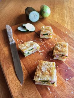 Foto di Torta salata zucchine e stracchino 🌷