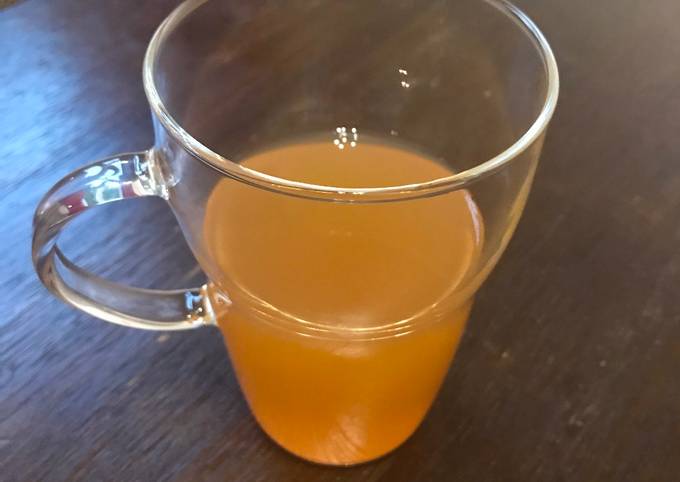 Recipe of Jamie Oliver 8 litres juice from 28 litres bucket full of apples