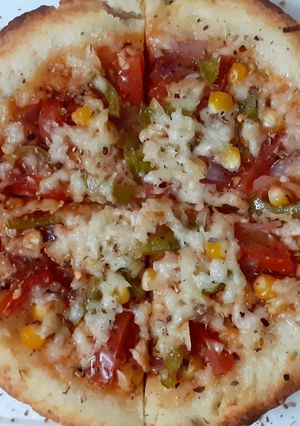 A picture of No Oven, No Yeast Veg Pizza recipe.