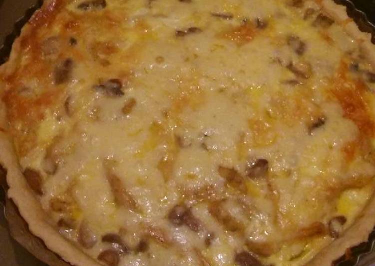 Recipe of Homemade Chicken mushroom pie (quiche)