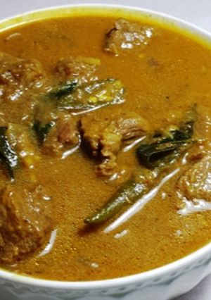 A picture of Kerala Beef Curry.