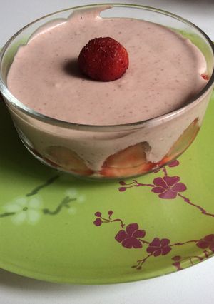 Une photo de Mousse de fraises