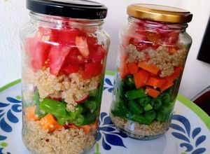 Una foto de Ensaladas a la mano