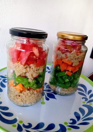 Una foto de Ensaladas a la mano