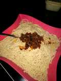 White supergetti with sauce