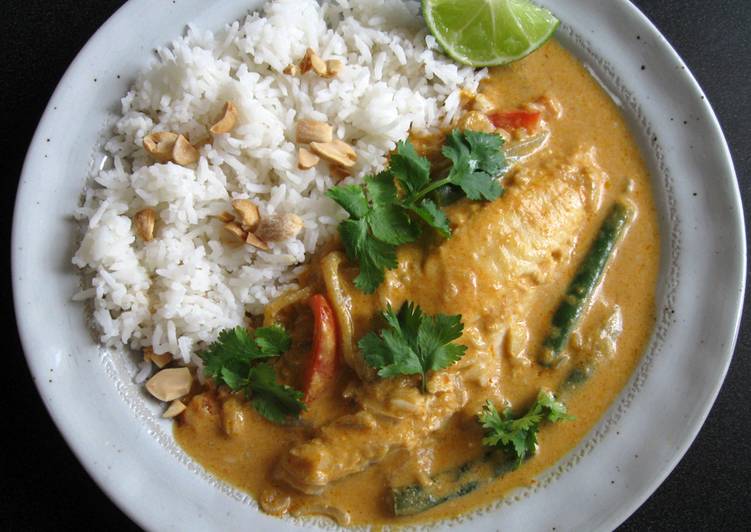 My Grandma Love This Thai Red Fish Curry