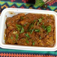 A picture of Bhuna gosht.