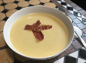 Una foto de Sopa fría de durazno