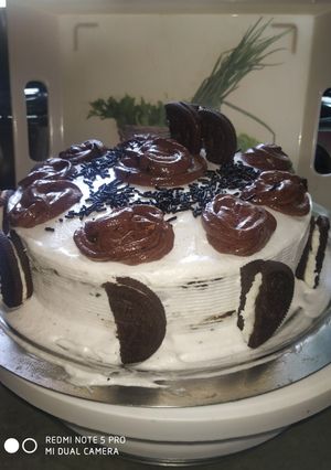 ओरियो बिस्कुट केक (Oreo biscuit cake recipe in hindi) रेसिपी मुख्य फोटो