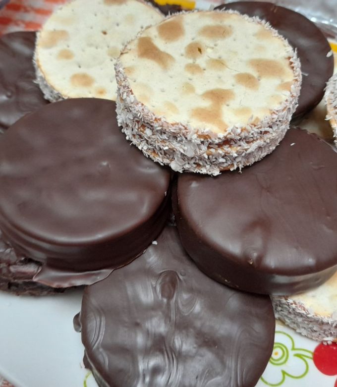 Una foto de Alfajores de galletas de agua