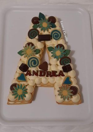 Foto di Cream tart (letter cake o alphabet cake)