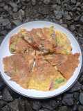 Telur dadar pindang tongkol