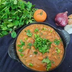 A picture of Rajma masala.