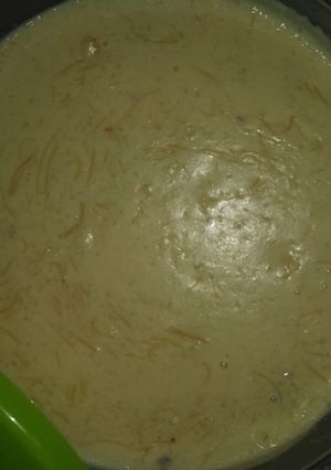 A picture of Instant Sheer khurma.