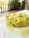 Avocado tartare con gamberetti