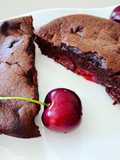 Clafoutis-Cake au chocolat et aux cerises 🍒