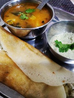 व्रत का डोसा (Vrat ka dosa recipe in Hindi) रेसिपी मुख्य फोटो