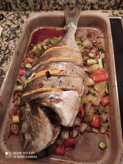 Una foto de Dorada al horno (fácil y rápida)