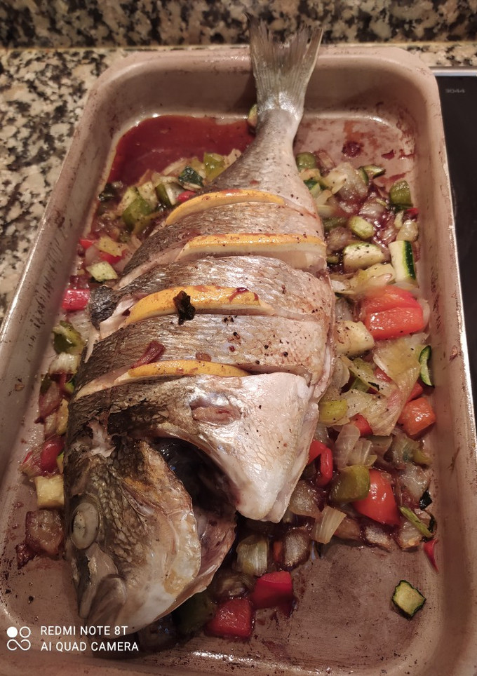 Una foto de Dorada al horno (fácil y rápida)