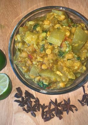 A picture of Lauki Chana Dal.
