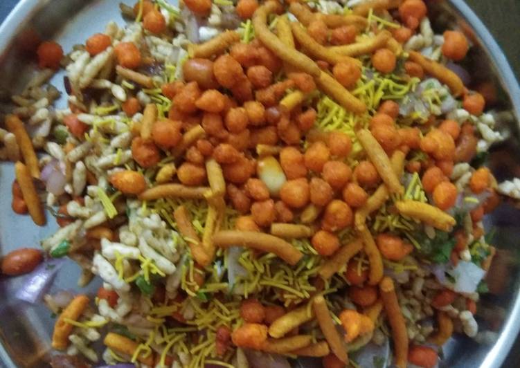 Chatpata Bhel in home