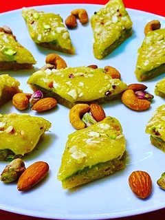 A picture of Kaju Pista Badam Burfi.