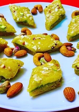 A picture of Kaju Pista Badam Burfi.