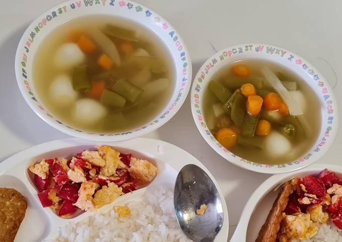 Kids Menu: Sop Wortel Kapri Labu