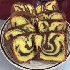 A picture of Marmer cake / marbel cake dengan rempah spekuk.