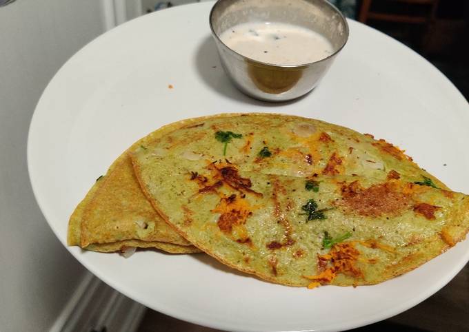 Whole green moong dal dosa