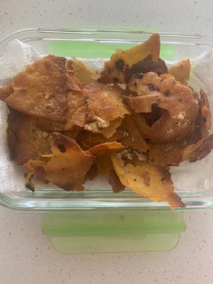 વઘારેલી રોટલી (Vaghareli Rotli Recipe In Gujarati) રેસીપી મુખ્ય ફોટો