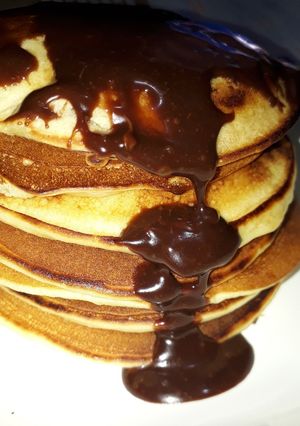 Una foto de Tortitas americanas con nutella
