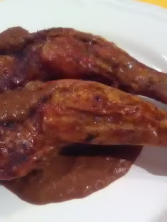 Una foto de Pollo al chocolate