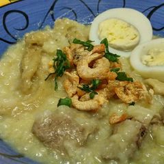 A picture of Arroz caldo de jeneva.