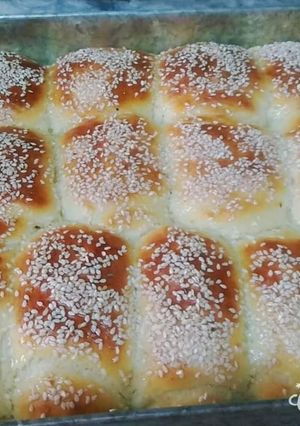 A picture of Sweet and goey tea time buns.