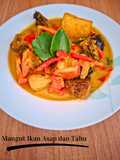 Mangut Ikan Asap dan Tahu