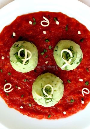 A picture of Paneery Malfatti in Tomato Sauce.