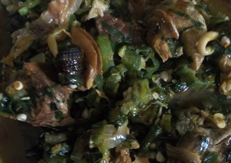 Oiless Okro soup with snail