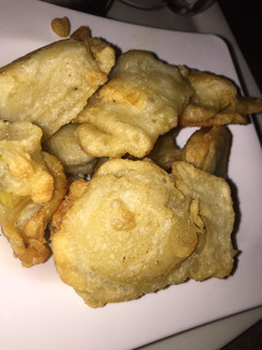 A picture of Apple fritters.