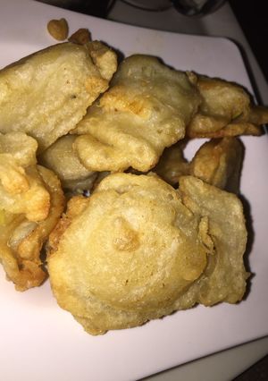 A picture of Apple fritters.