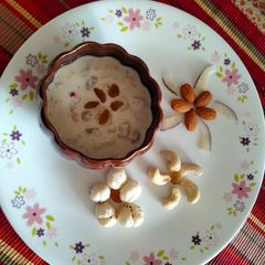 A picture of Dry fruits kheer.