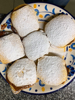 Una foto de Empolvados - Dulce típico chileno.Una delicia para invierno!