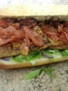 Una foto de Bocadillo de Tofu marinado