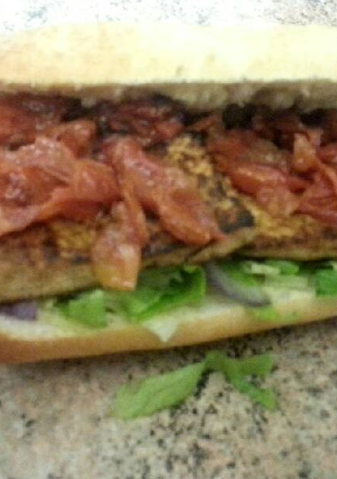 Una foto de Bocadillo de Tofu marinado