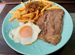 Una foto de Bistec a lo Pobre